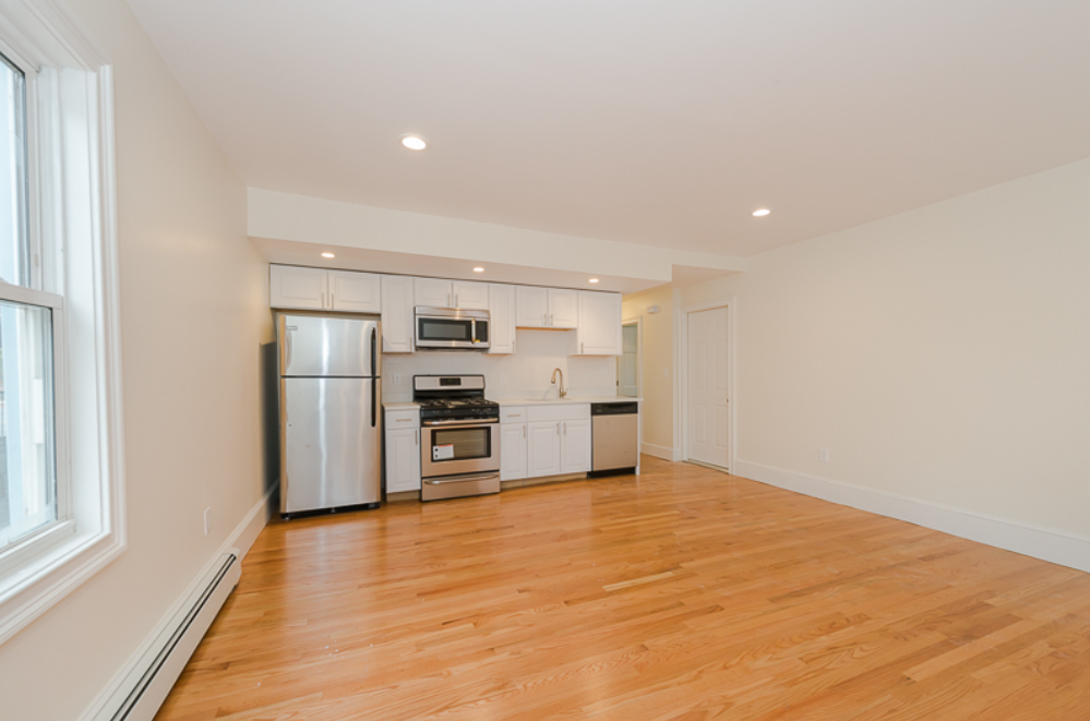 2 bed, 2 bath apartment for rent at 4 School Street Pl Unit 1, Jamaica Plain — photo 4 of 16