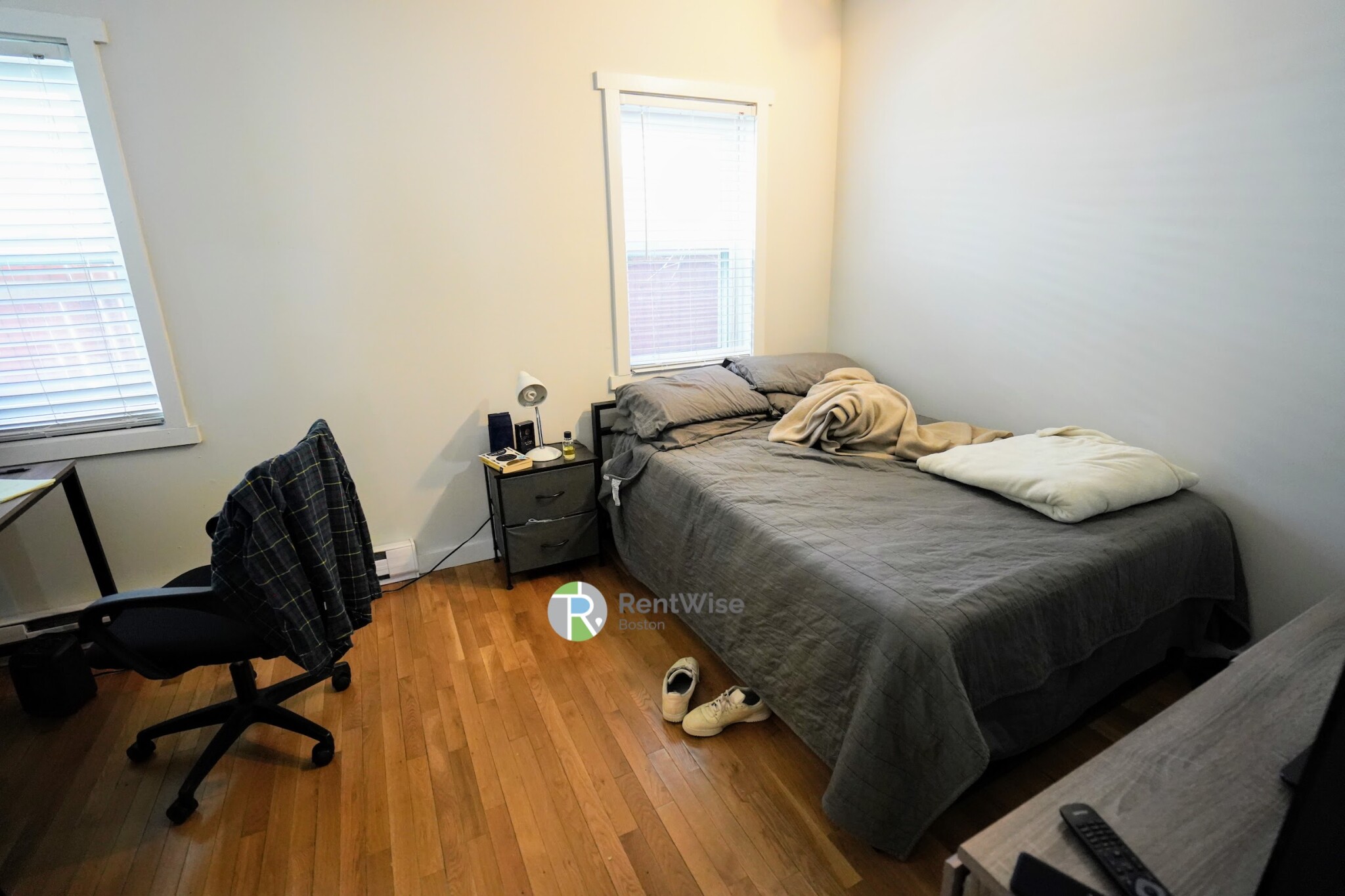 1 bed, 1 bath apartment for rent at 4 Schrepel Pl Unit 1, South Boston — photo 12 of 24