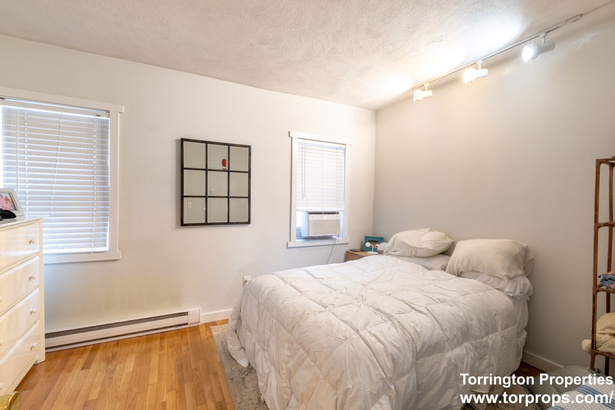 1 bed, 1 bath apartment for rent at 4 Schrepel Pl Unit 1, South Boston — photo 17 of 24