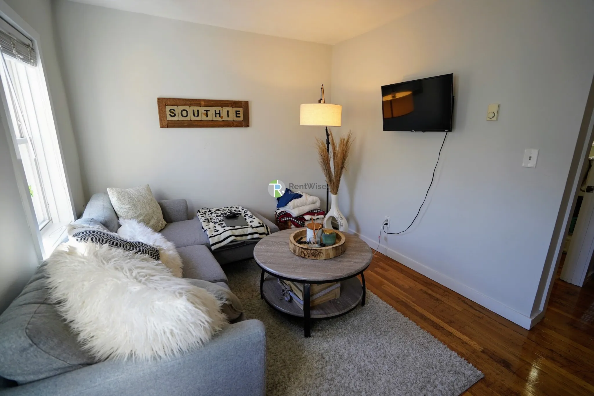 2 bed, 1 bath apartment for rent at 4 Schrepel Pl Unit 3a, South Boston — photo 17 of 39