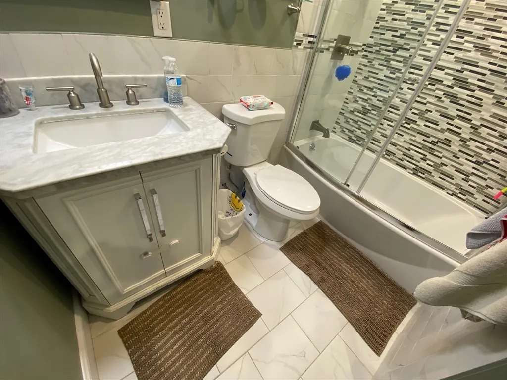 2 bed, 1 bath apartment for rent at 4 Shadowbrook Ln Unit 30, Milford — photo 19 of 36