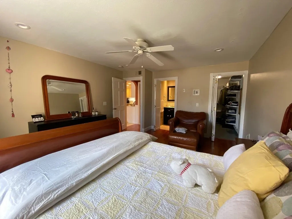 2 bed, 1 bath apartment for rent at 4 Shadowbrook Ln Unit 30, Milford — photo 29 of 36