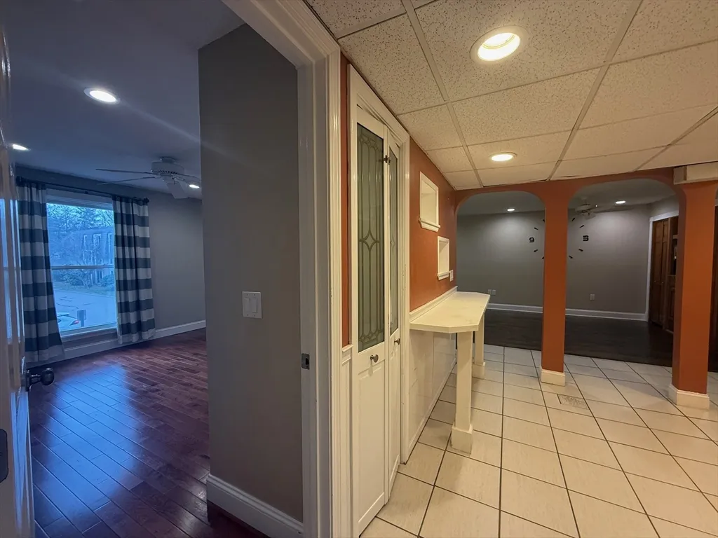 2 bed, 1 bath apartment for rent at 4 Shadowbrook Ln Unit 30, Milford — photo 34 of 36
