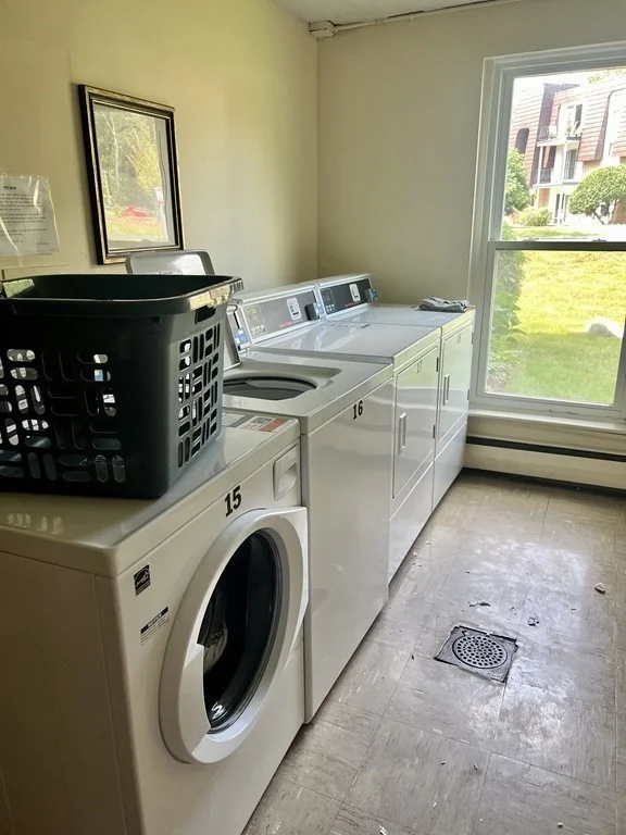 2 bed, 1 bath apartment for rent at 4 Shadowbrook Ln Unit 6, Milford — photo 15 of 24