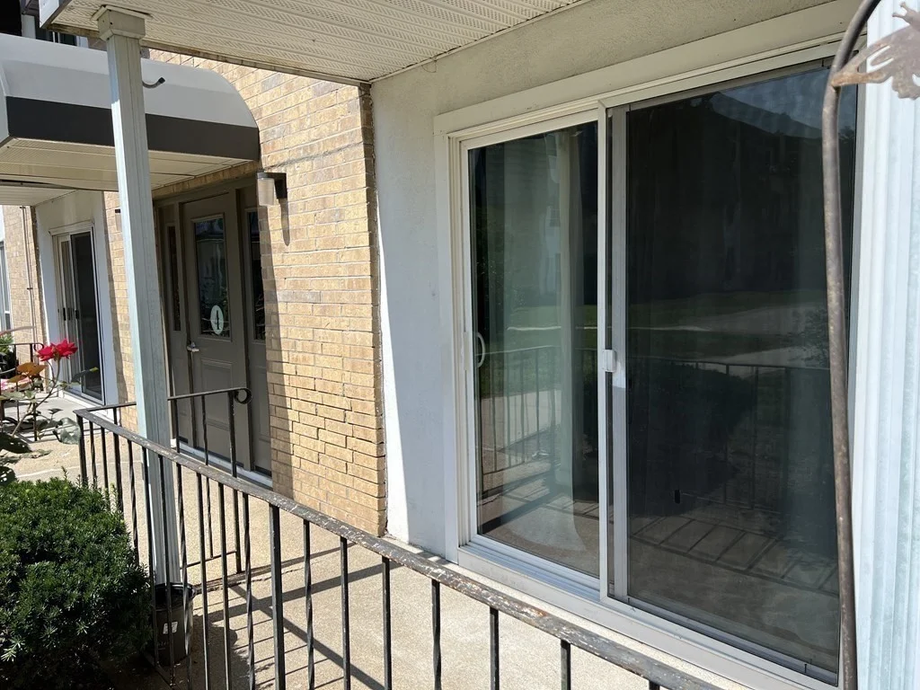 2 bed, 1 bath apartment for rent at 4 Shadowbrook Ln Unit 6, Milford — photo 16 of 24