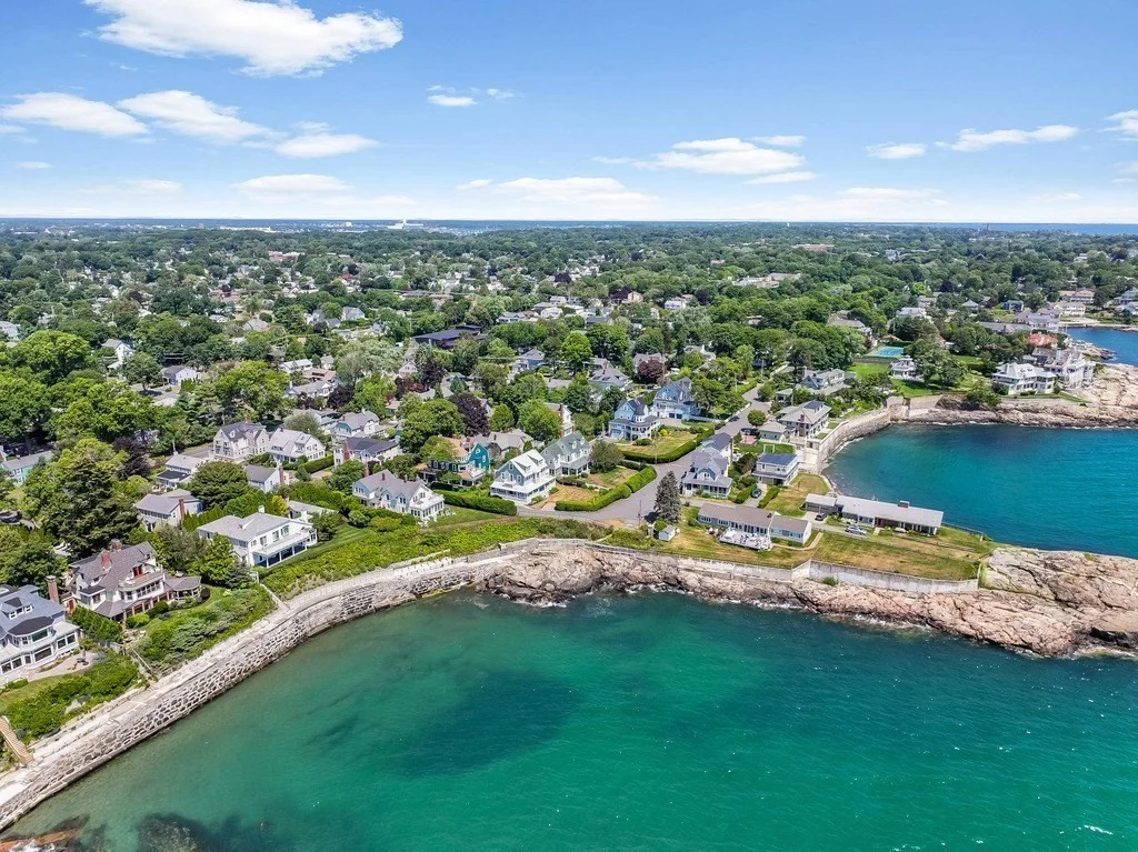 5 bed, 3 bath apartment for rent at 4 Spray Ave Unit SF, Marblehead — photo 32 of 34