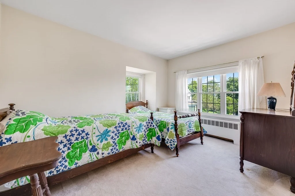 5 bed, 3 bath apartment for rent at 4 Spray Ave Unit SF, Marblehead — photo 21 of 34