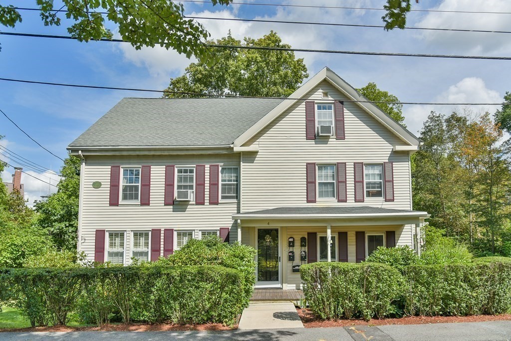 1 bed, 1 bath apartment for rent at 4 Spruce Rd Unit 1, Precinct One/Upper Dedham — photo 1 of 14