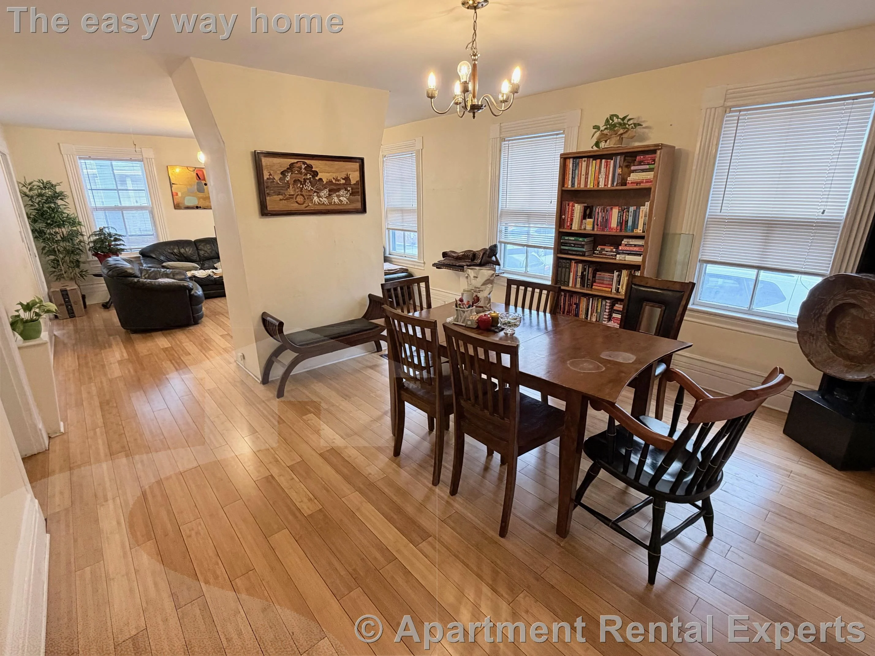 4 bed, 2 bath apartment for rent at 4 Saint Mary Rd, Central Square — photo 2 of 25