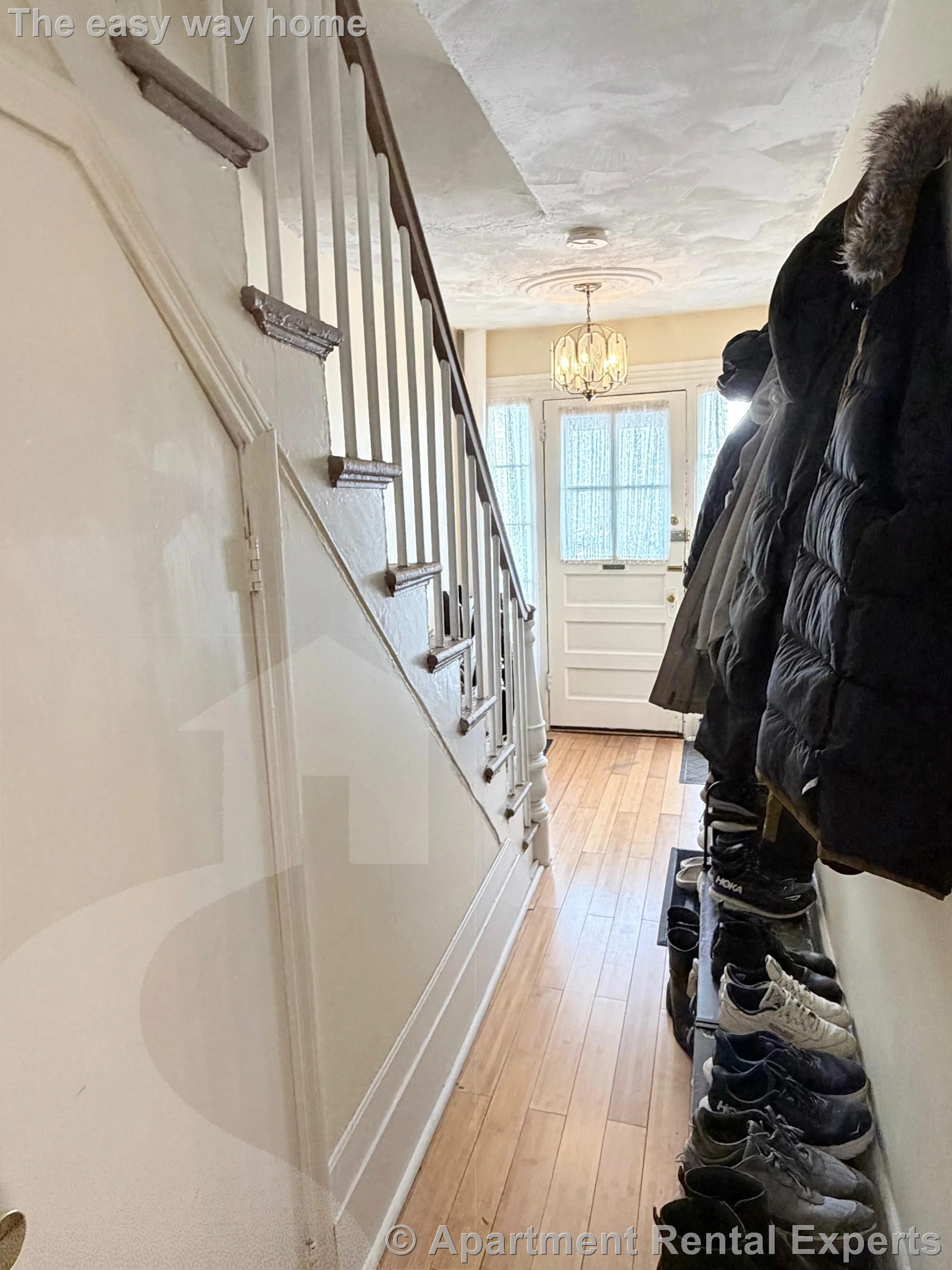 4 bed, 2 bath apartment for rent at 4 Saint Mary Rd, Central Square — photo 9 of 25