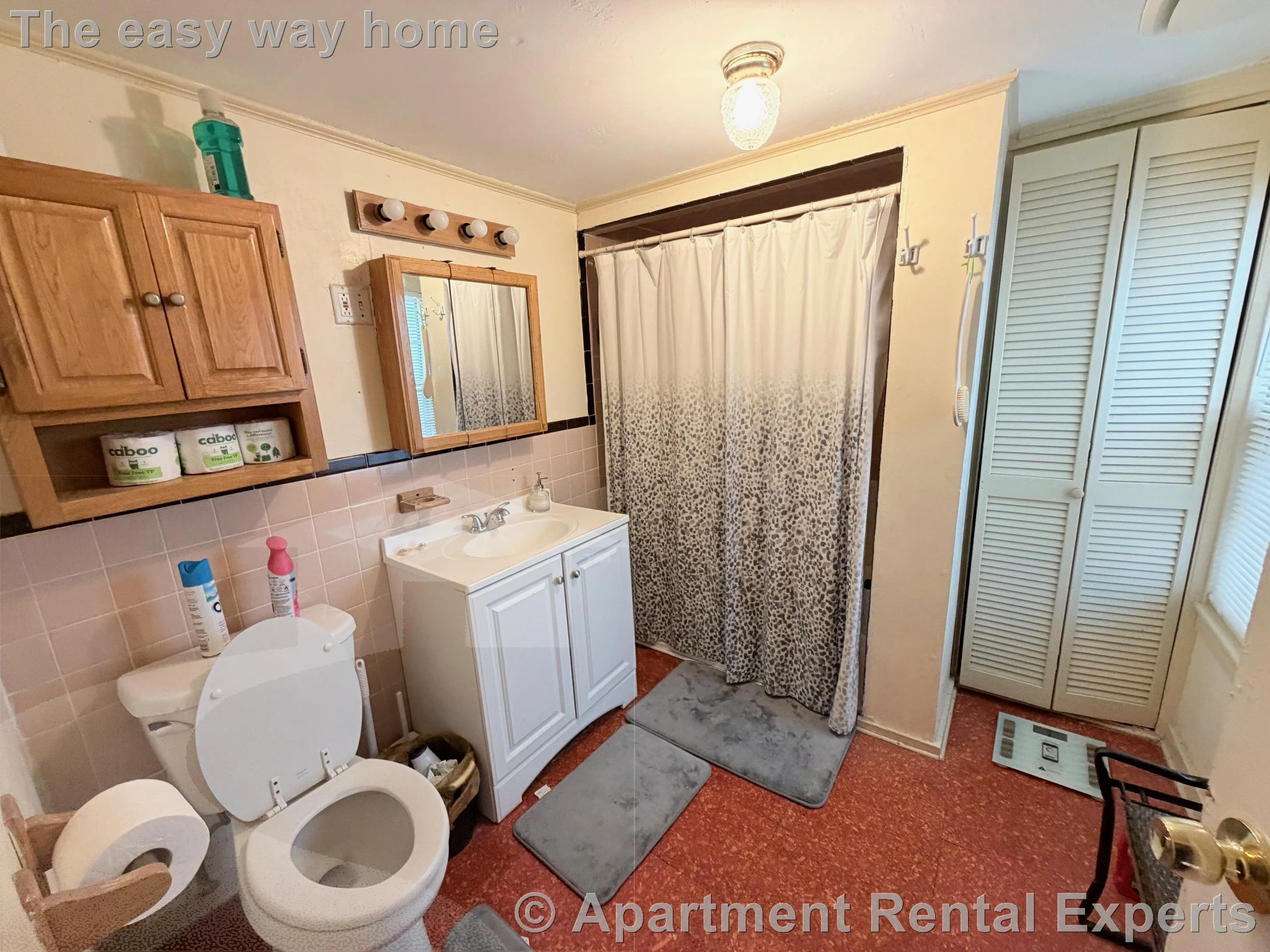 4 bed, 2 bath apartment for rent at 4 Saint Mary Rd, Central Square — photo 19 of 25