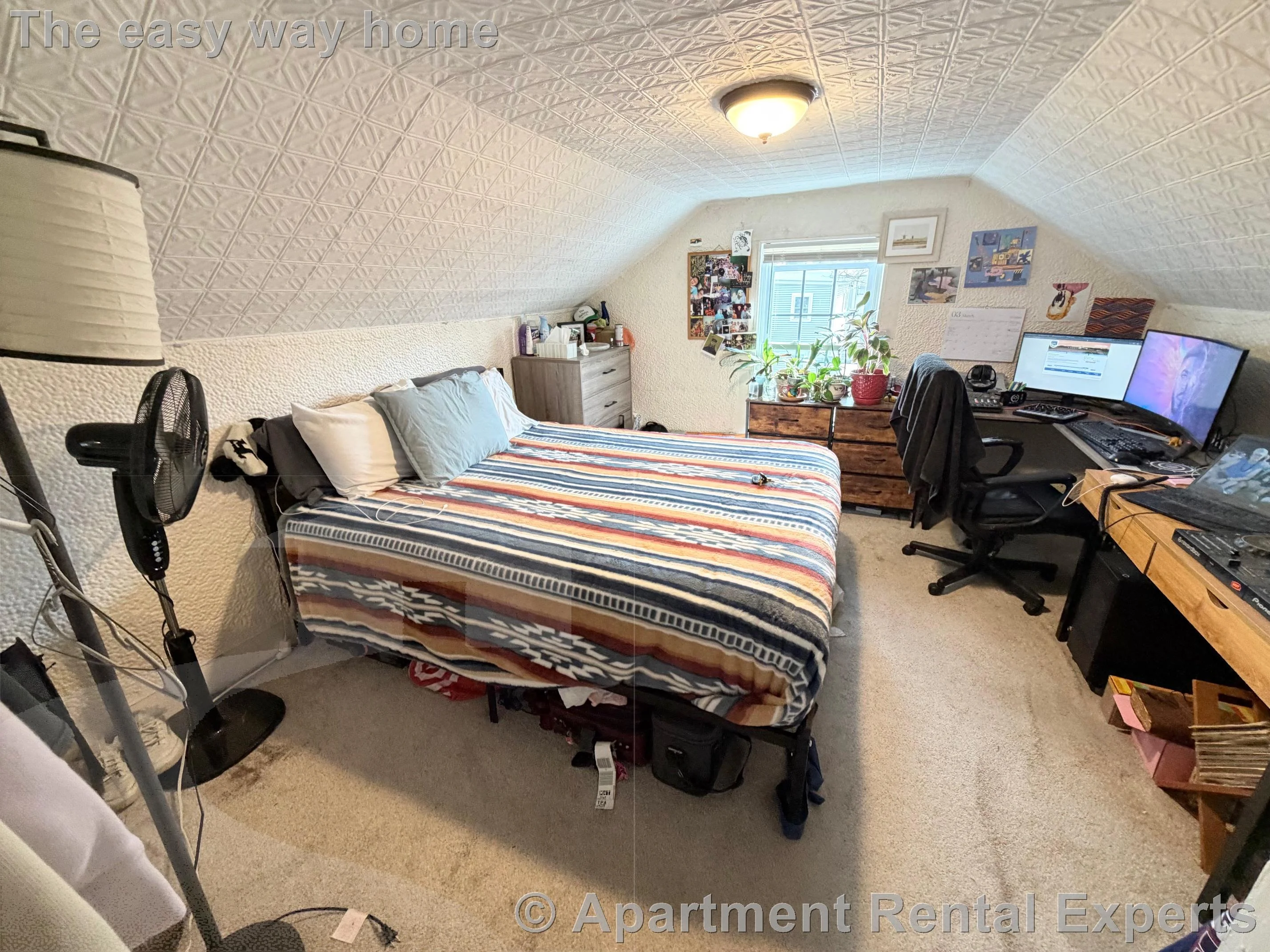 4 bed, 2 bath apartment for rent at 4 Saint Mary Rd, Central Square — photo 16 of 25