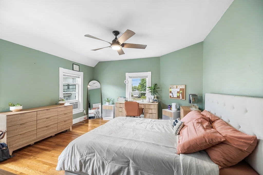 3 bed, 1 bath apartment for rent at 4 State St Unit 4, Milford — photo 12 of 23