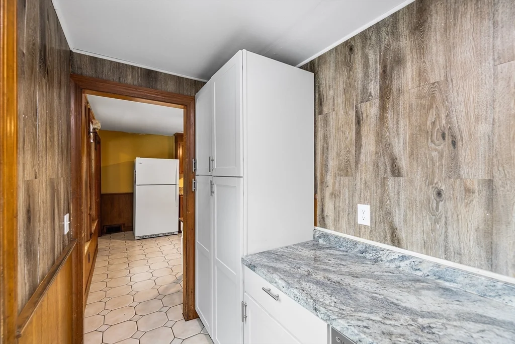 3 bed, 1 bath apartment for rent at 4 State St Unit 4, Milford — photo 10 of 23