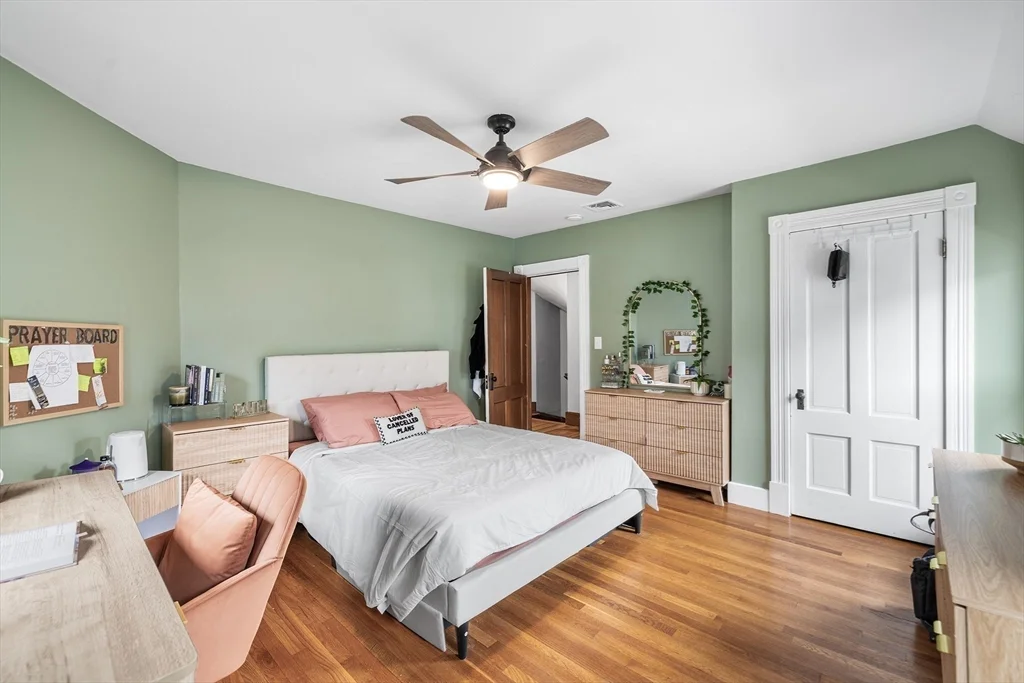 3 bed, 1 bath apartment for rent at 4 State St Unit 4, Milford — photo 13 of 23