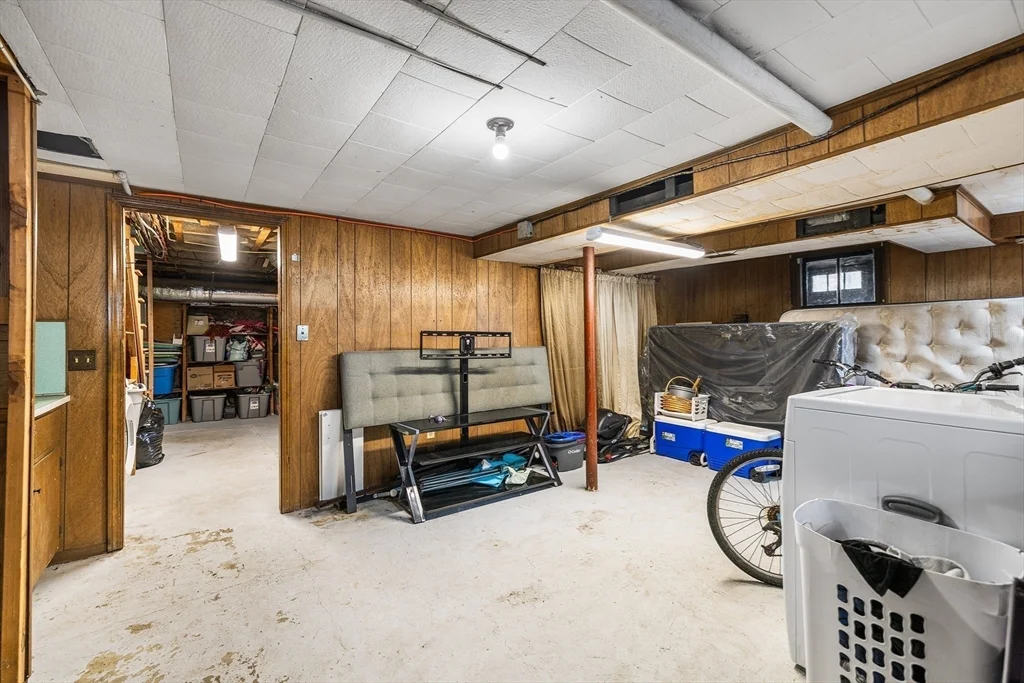 3 bed, 1 bath apartment for rent at 4 State St Unit 4, Milford — photo 19 of 23