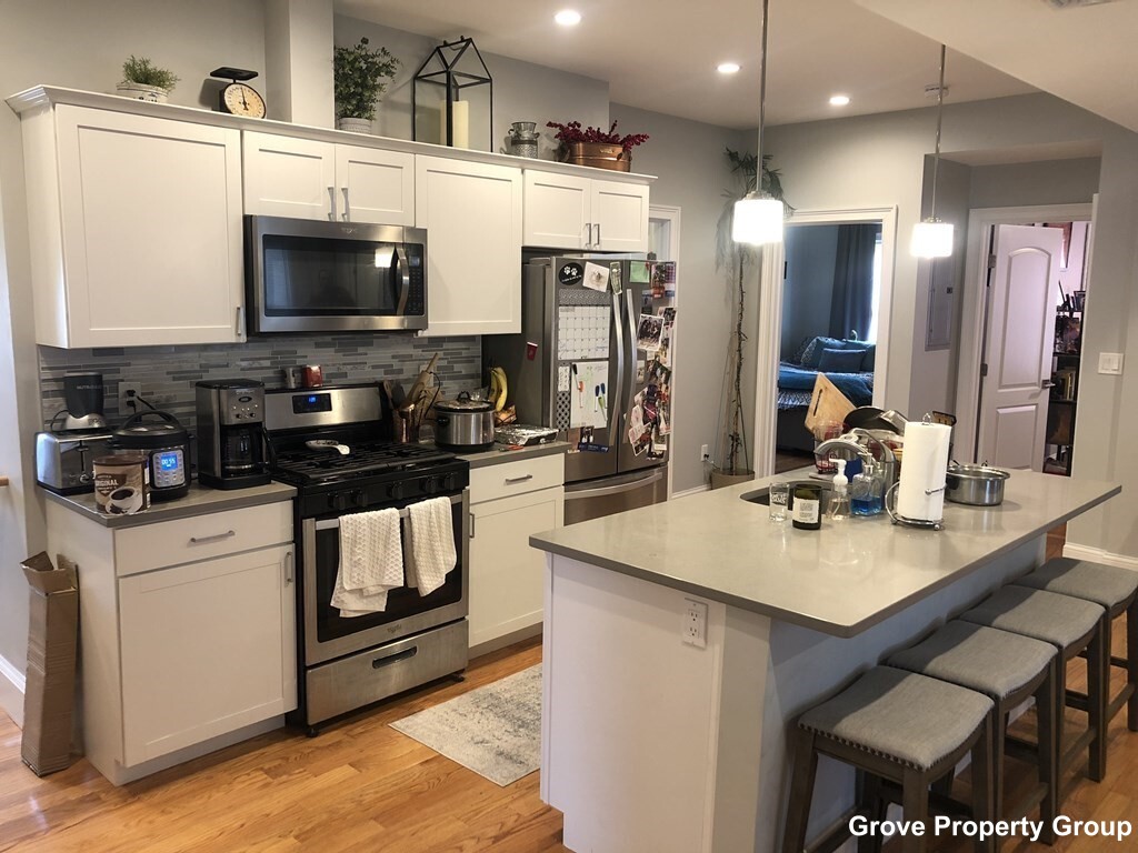 4 bed, 1.5 bath apartment for rent at 4 Sumner St Unit 195 E. Cottage - Unit 2, Dorchester