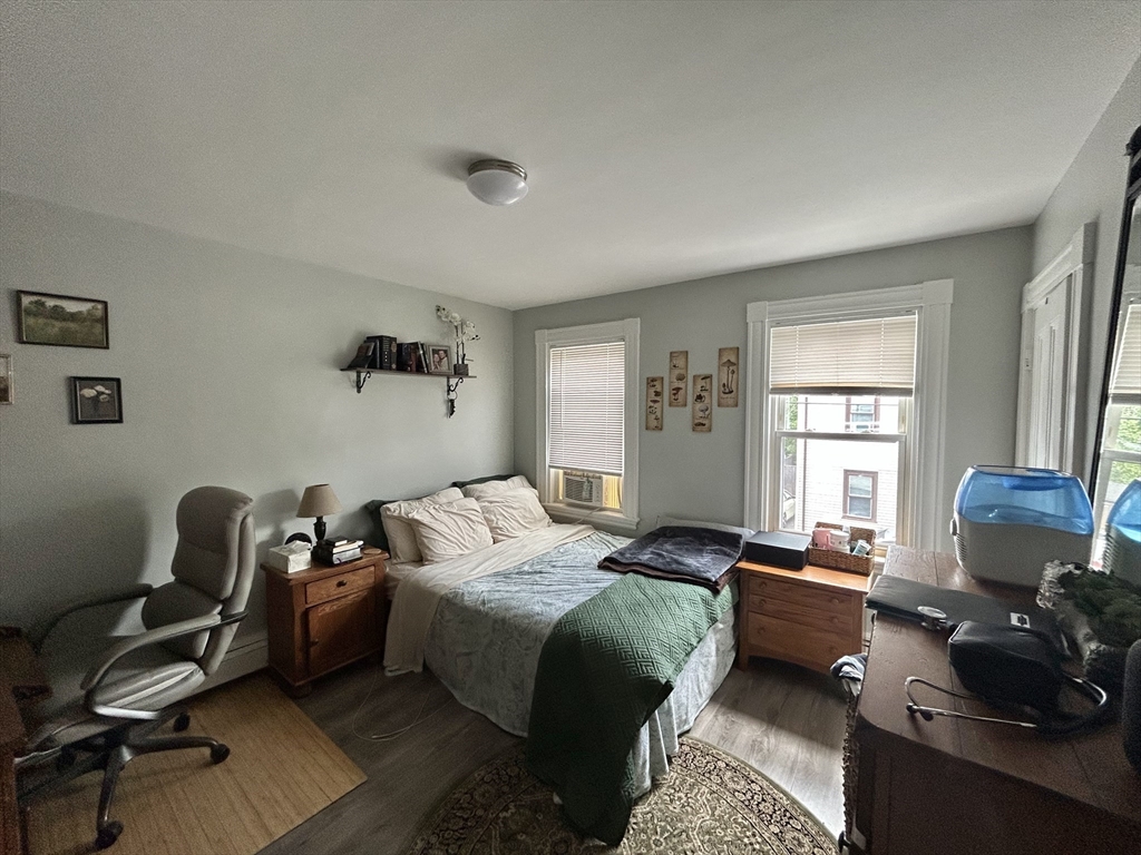 4 bed, 2 bath apartment for rent at 4 Swetts Ct Unit -, Watertown — photo 6 of 15