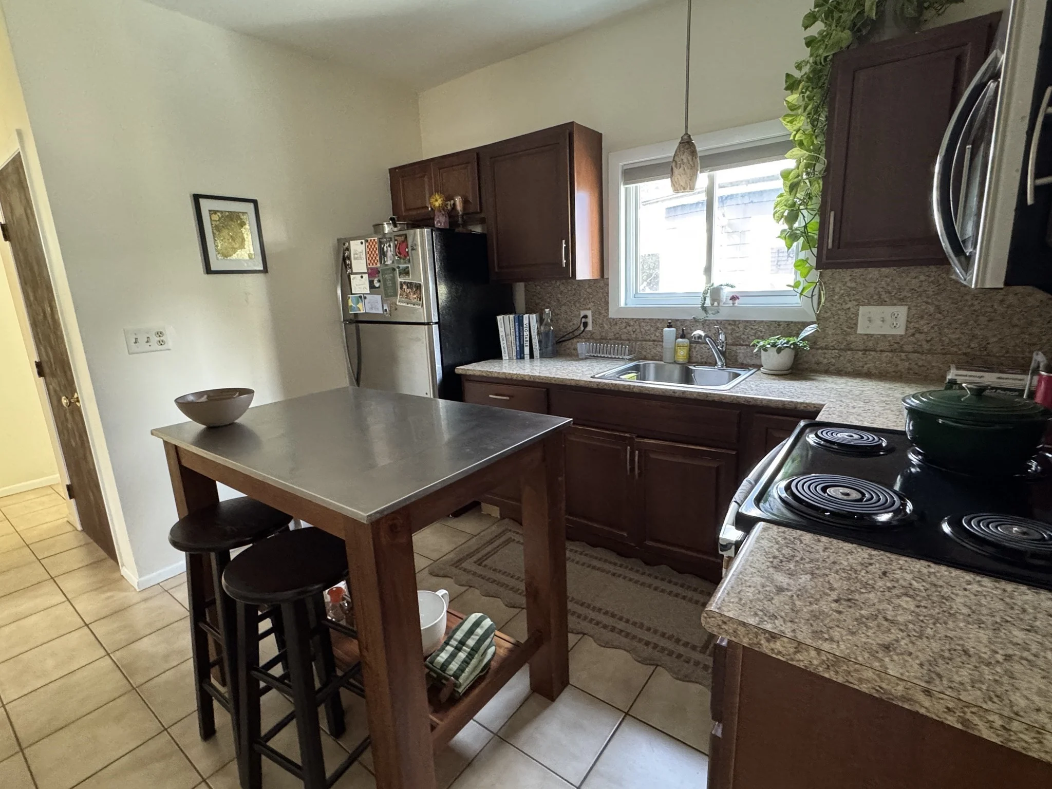 1 bed, 1 bath apartment for rent at 4 Tyndale St Unit 1, Roslindale — photo 4 of 11