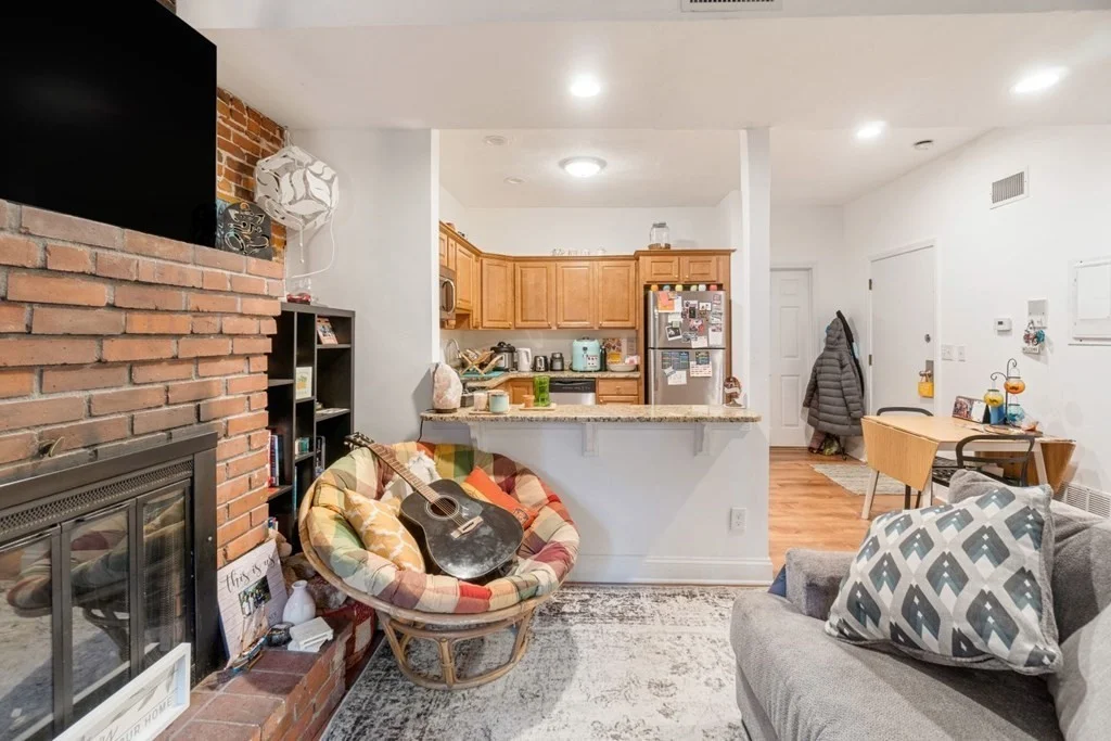 2 bed, 1 bath apartment for rent at 4 Union Park St Unit 1, South End — photo 6 of 28