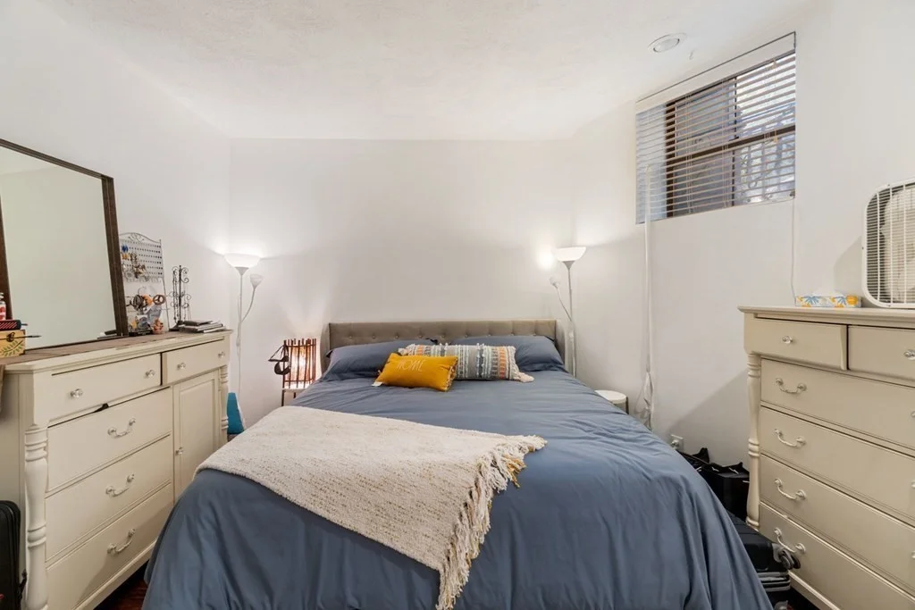 2 bed, 1 bath apartment for rent at 4 Union Park St Unit 1, South End — photo 15 of 28