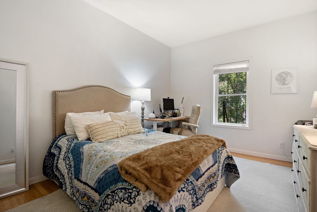 2 bed, 1 bath apartment for rent at 4 Union Park St Unit 2, South End — photo 10 of 17