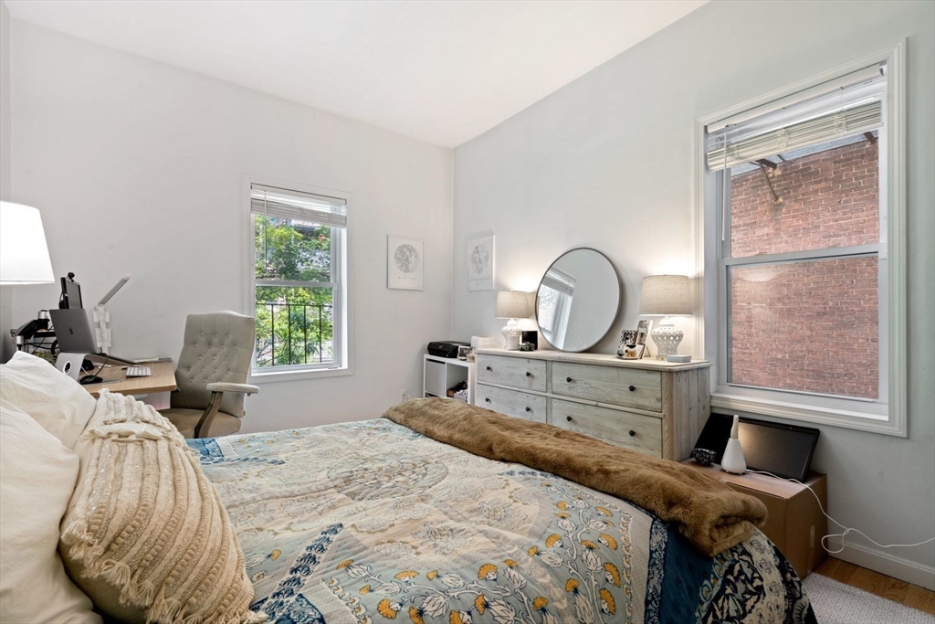 2 bed, 1 bath apartment for rent at 4 Union Park St Unit 2, South End — photo 12 of 17