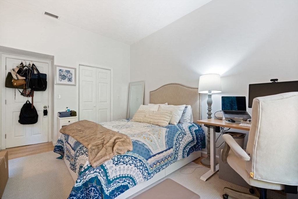 2 bed, 1 bath apartment for rent at 4 Union Park St Unit 2, South End — photo 11 of 17