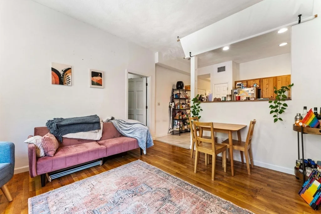 2 bed, 1 bath apartment for rent at 4 Union Park St Unit 3, South End — photo 7 of 19