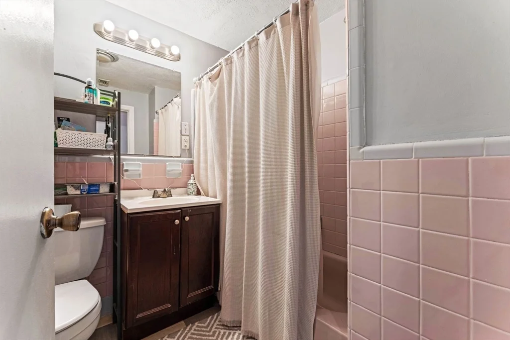 2 bed, 1 bath apartment for rent at 4 Union Park St Unit 3, South End — photo 12 of 19
