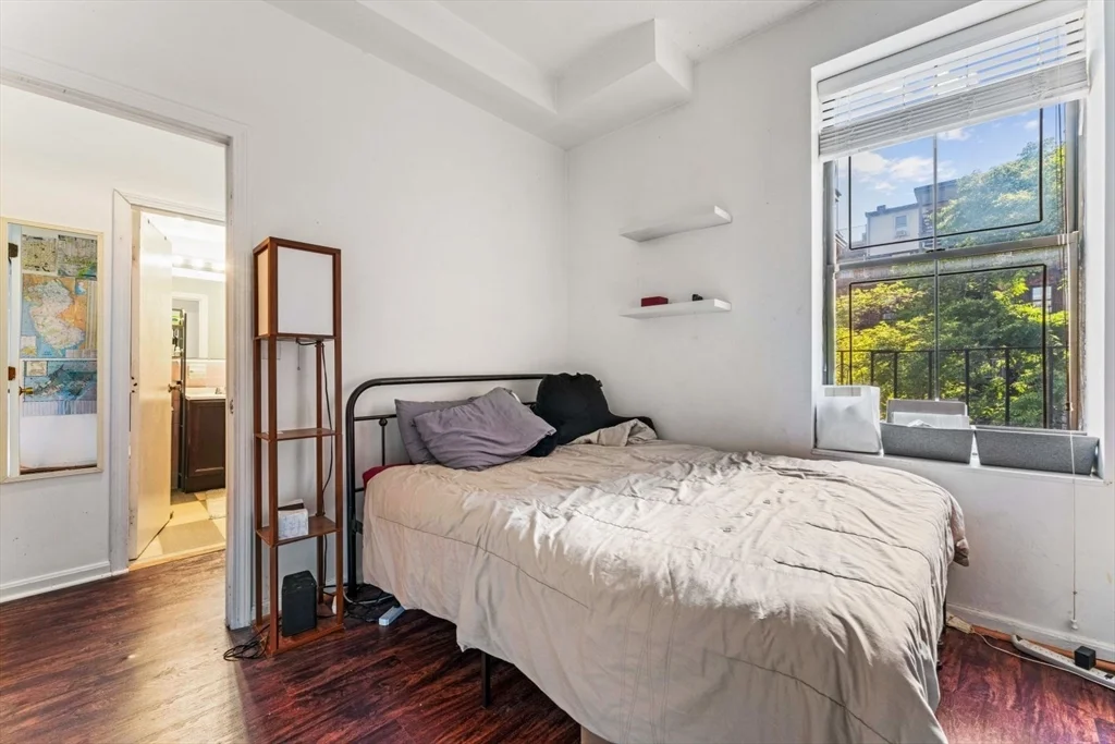 2 bed, 1 bath apartment for rent at 4 Union Park St Unit 3, South End — photo 13 of 19