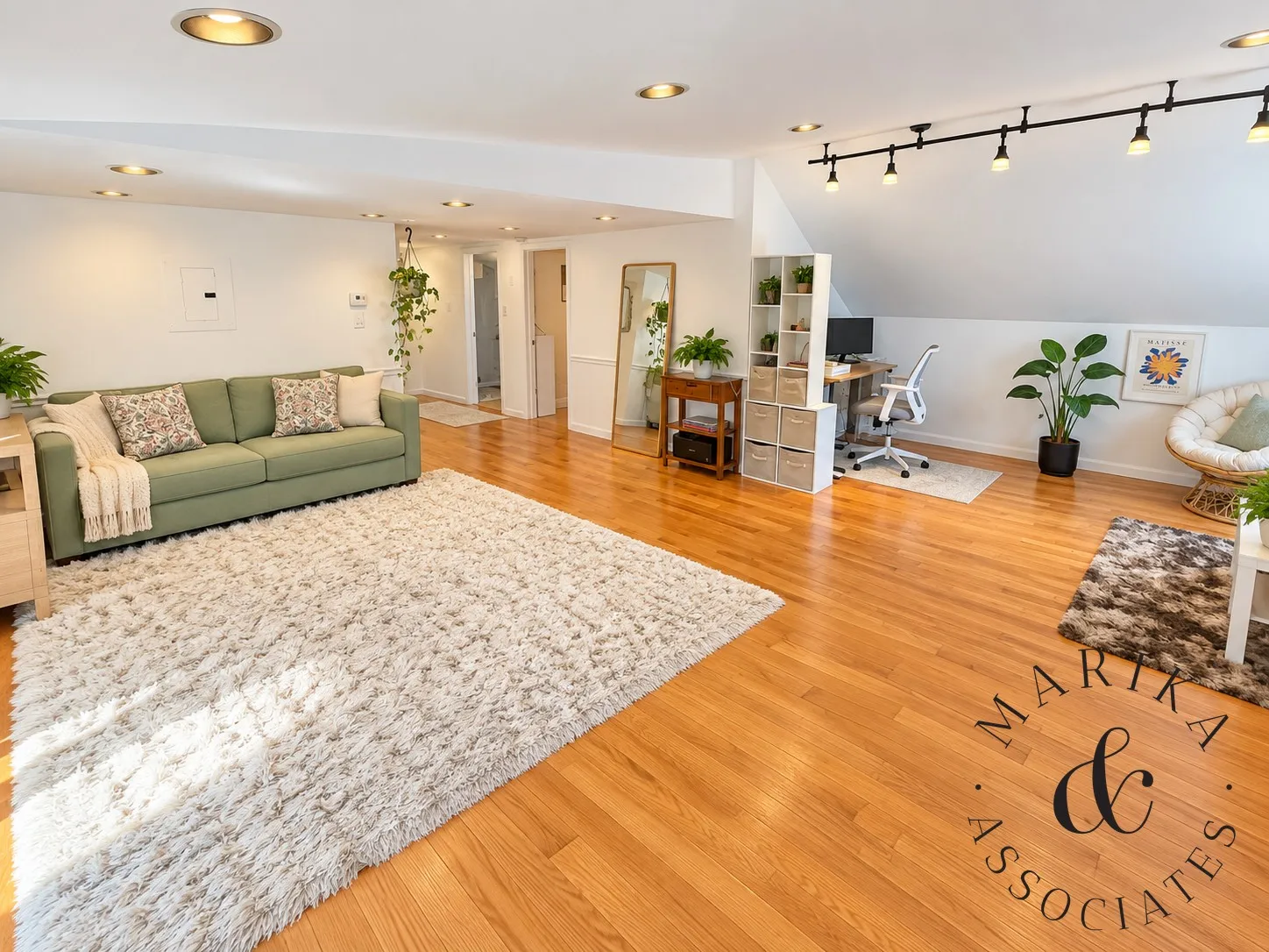 1 bed, 1 bath apartment for rent at 4 Upcrest Rd Unit 4, Brighton — photo 4 of 15