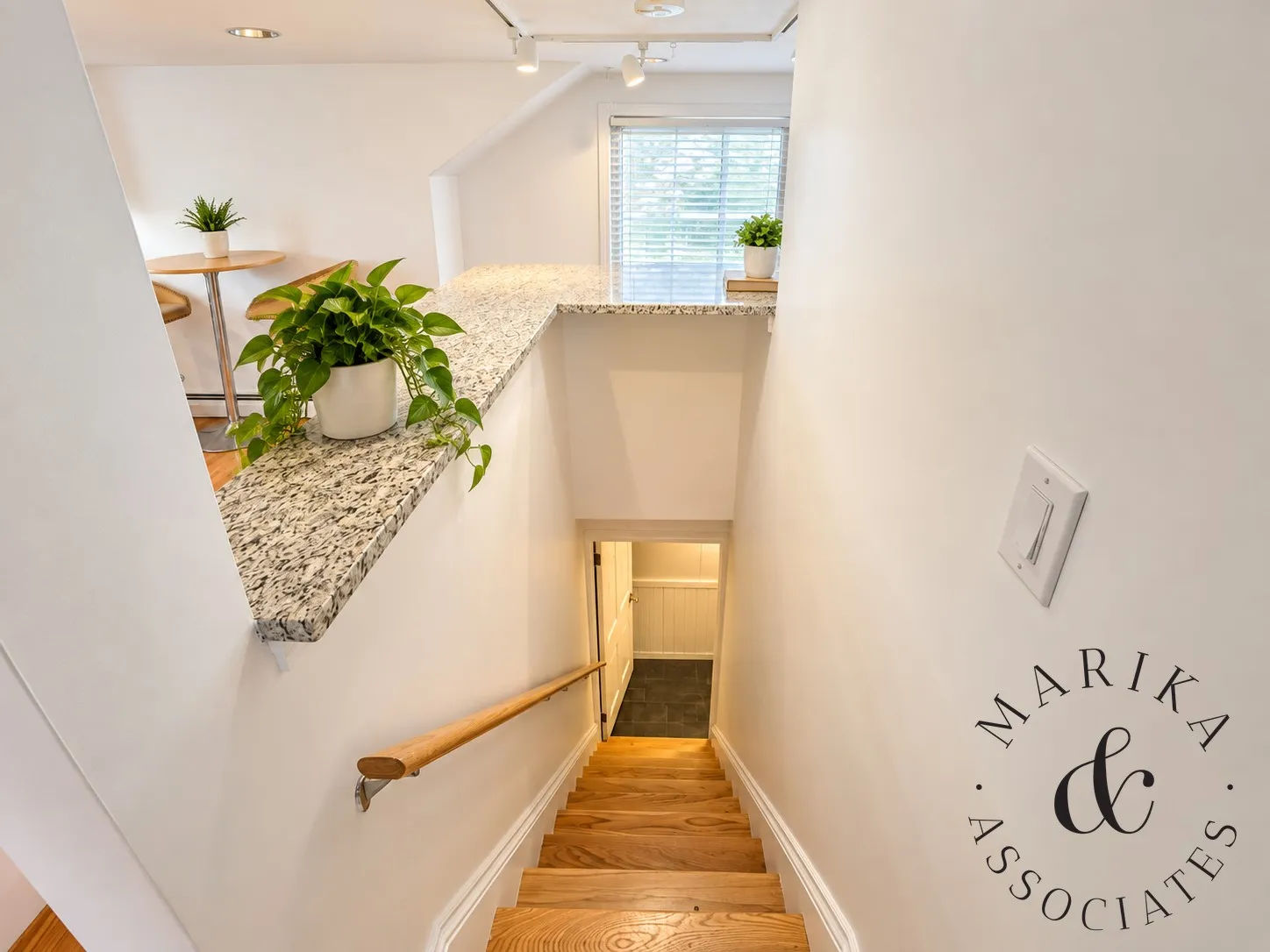 1 bed, 1 bath apartment for rent at 4 Upcrest Rd Unit 4, Brighton — photo 10 of 15