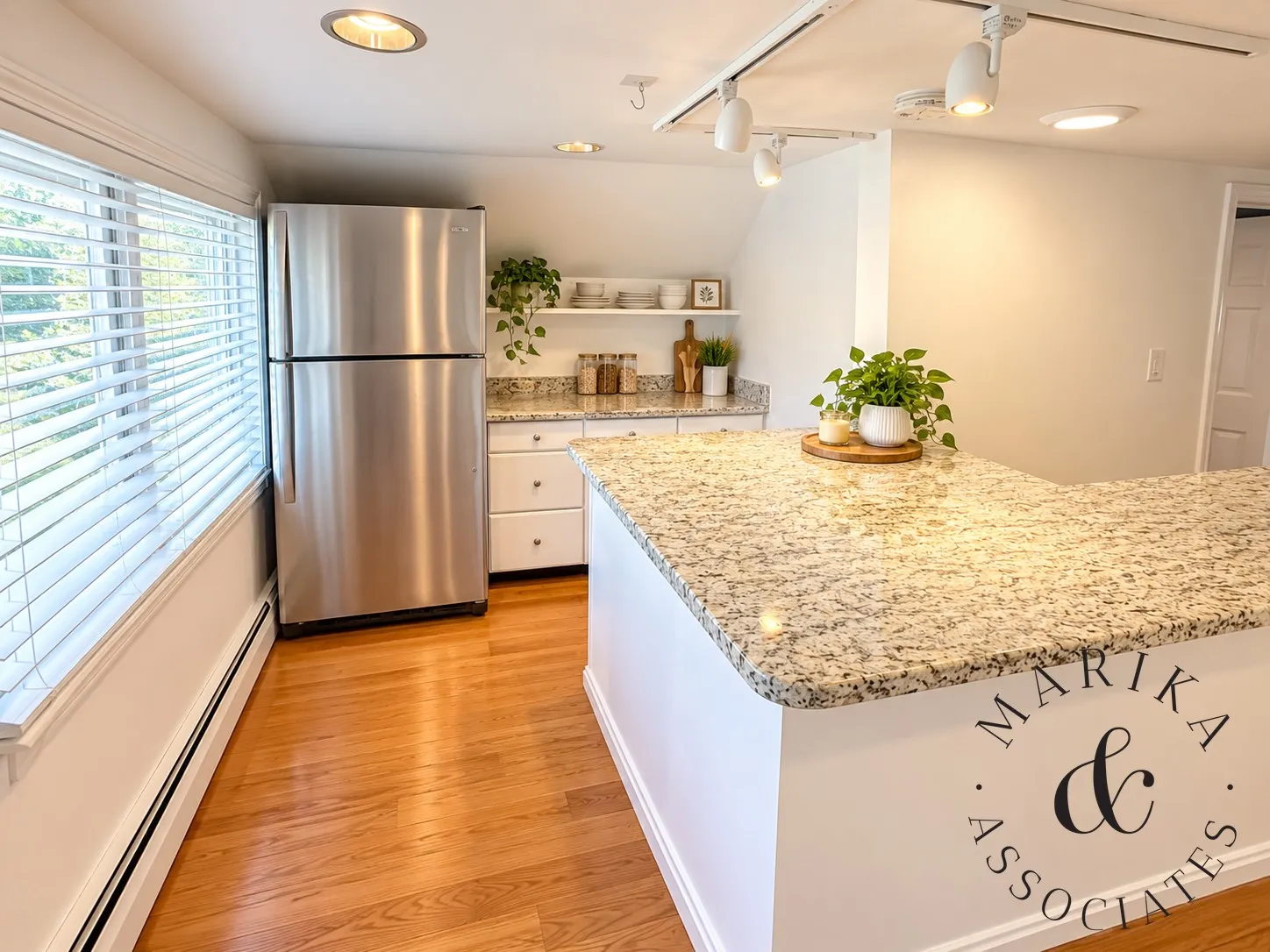 1 bed, 1 bath apartment for rent at 4 Upcrest Rd Unit 4, Brighton — photo 9 of 15