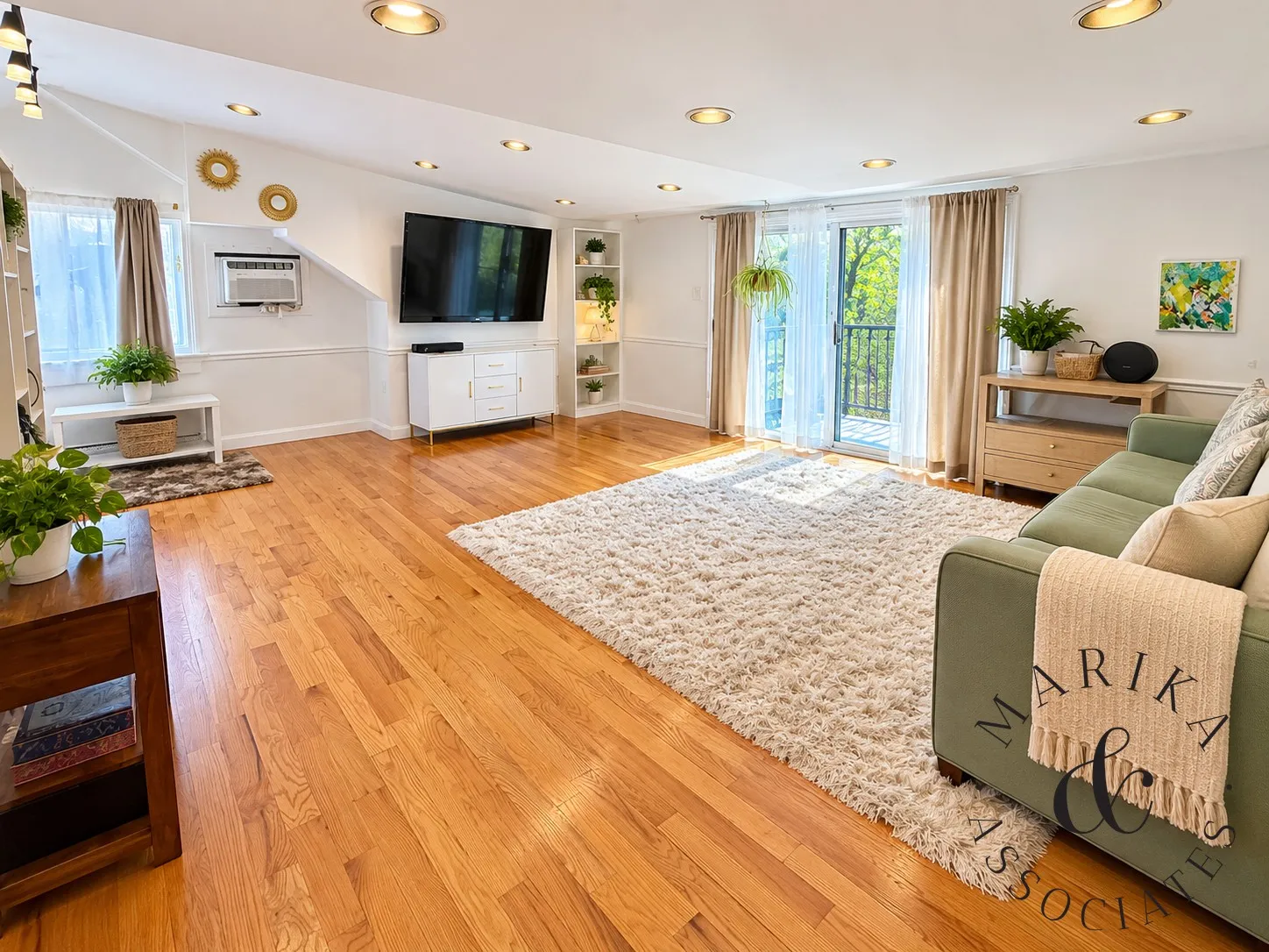1 bed, 1 bath apartment for rent at 4 Upcrest Rd Unit 4, Brighton — photo 3 of 15