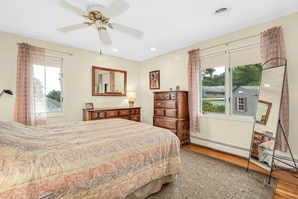 3 bed, 1 bath apartment for rent at 4 Upland Ave Unit 2, Shrewsbury — photo 8 of 10