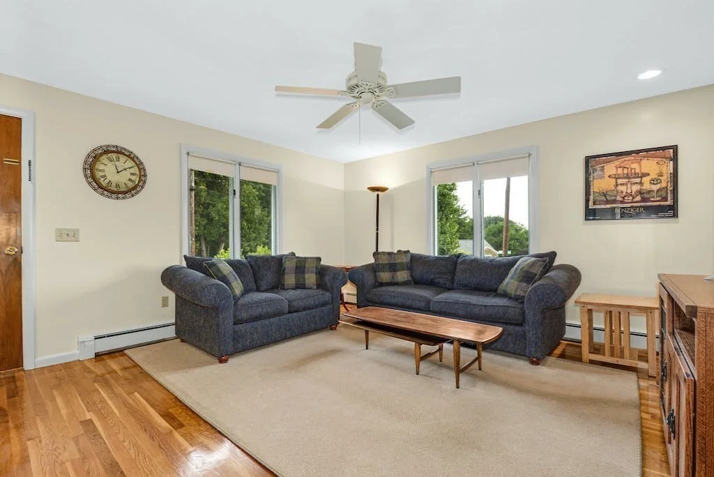 1 bed, 1 bath apartment for rent at 4 Upland Ave Unit A, Shrewsbury — photo 4 of 13