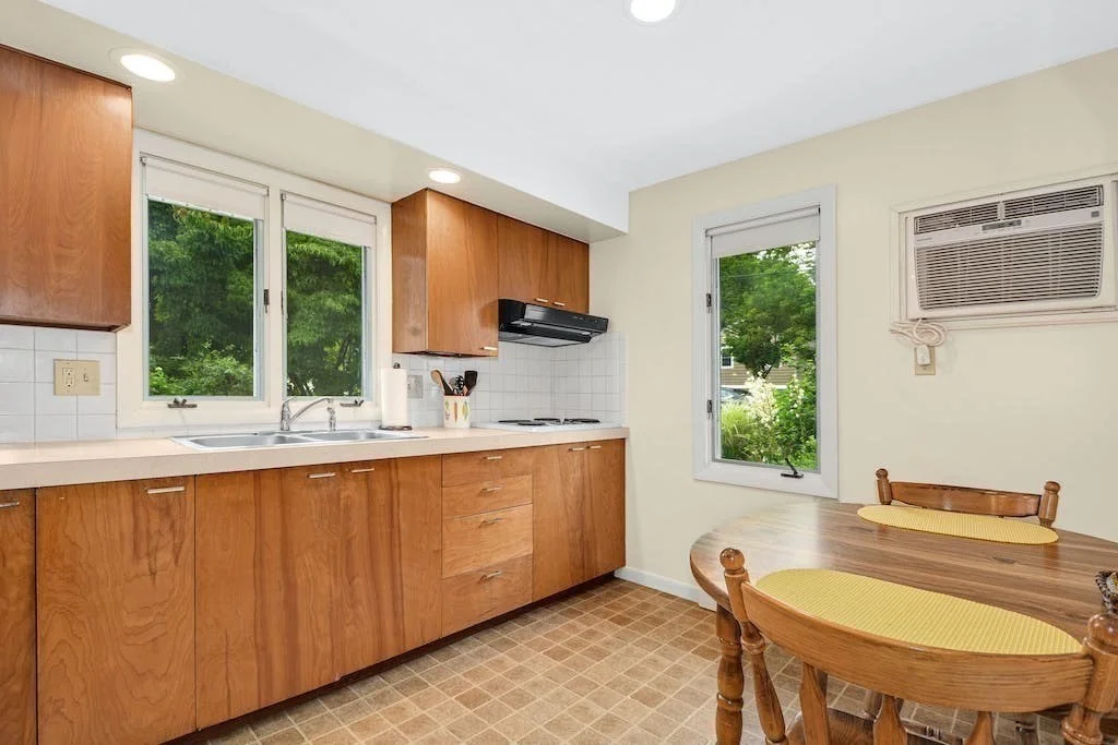 1 bed, 1 bath apartment for rent at 4 Upland Ave Unit A, Shrewsbury — photo 5 of 13