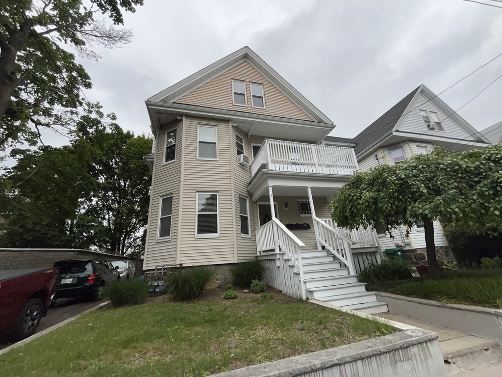 1 bed, 1 bath apartment for rent at 4 Usher Rd Unit 3, Medford — photo 1 of 9