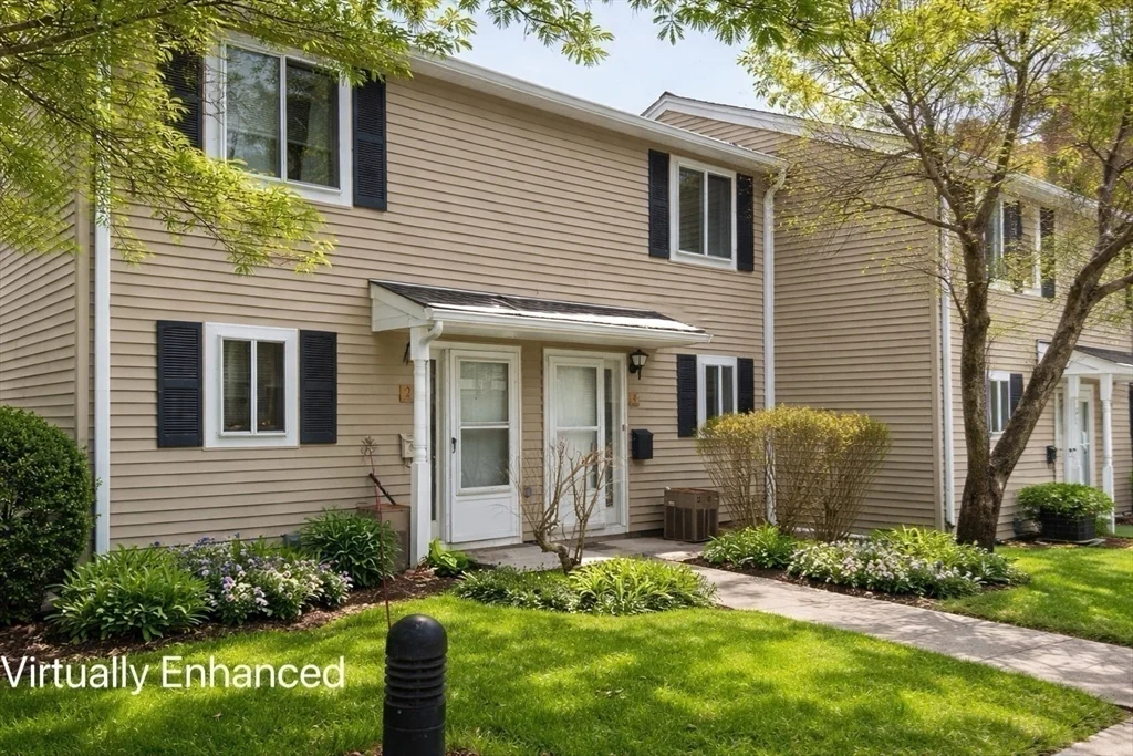2 bed, 1 bath apartment for rent at 4 Village Brook Unit 4, Natick — photo 11 of 12