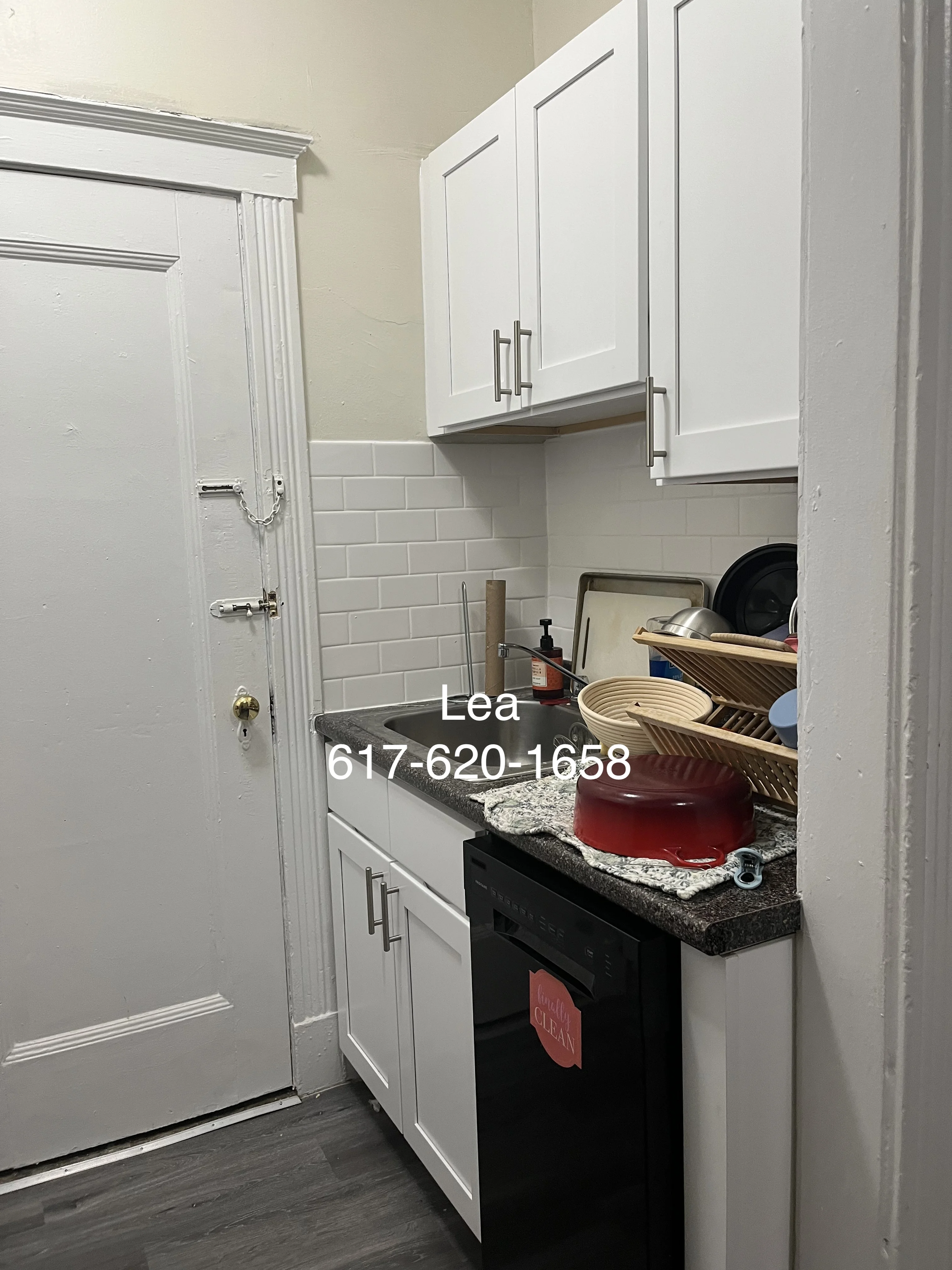 2 bed, 1 bath apartment for rent at 4 Vinal St Unit 2, Brighton — photo 9 of 10