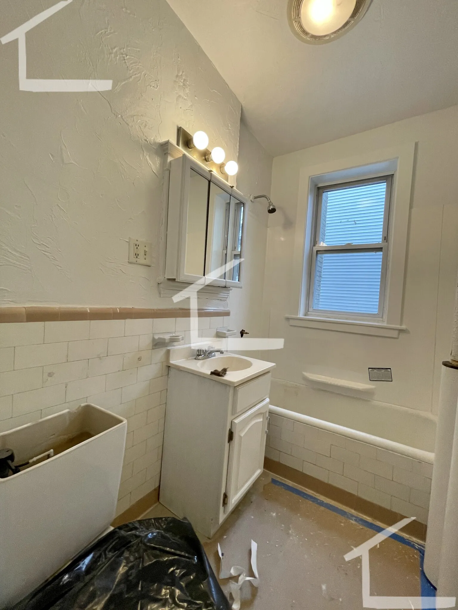 2 bed, 1 bath apartment for rent at 4 Vinal St Unit 9, Brighton — photo 9 of 9