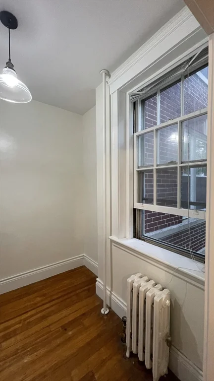 Studio bed, 1 bath apartment for rent at 4 Washington Ave Unit 5, Neighborhood Nine — photo 2 of 13