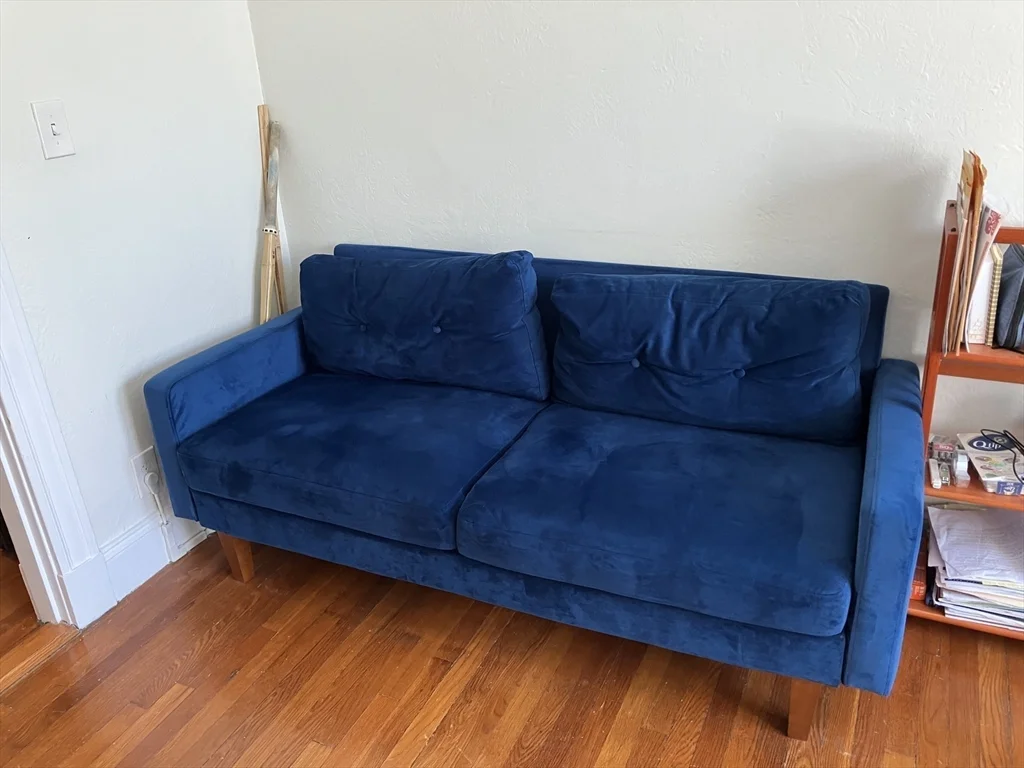 Studio bed, 1 bath apartment for rent at 4 Washington Ave Unit 5, Neighborhood Nine — photo 8 of 13