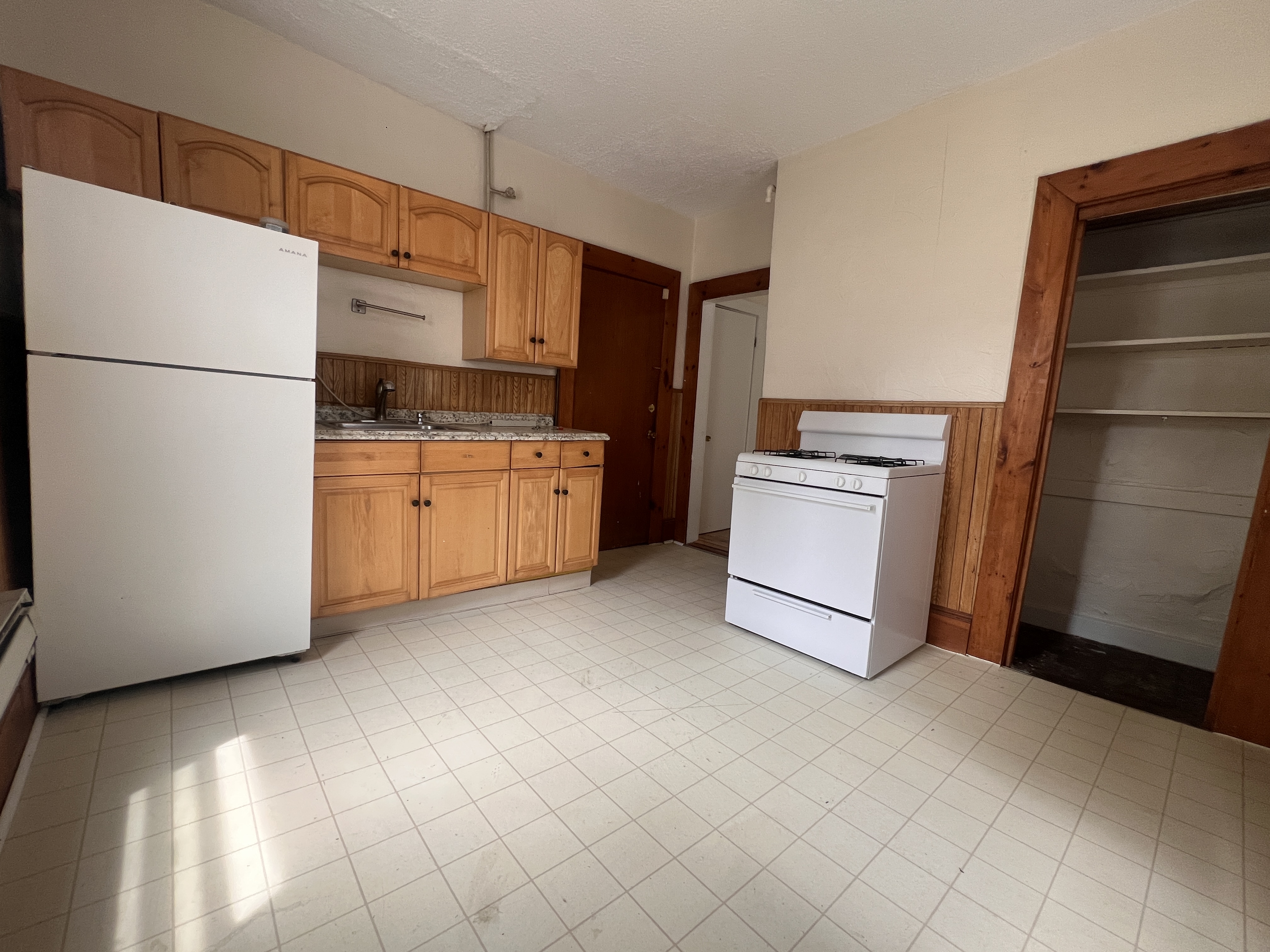 1.5 bed, 1 bath apartment for rent at 4 Watson St Unit 2L, Cambridgeport — photo 8 of 8