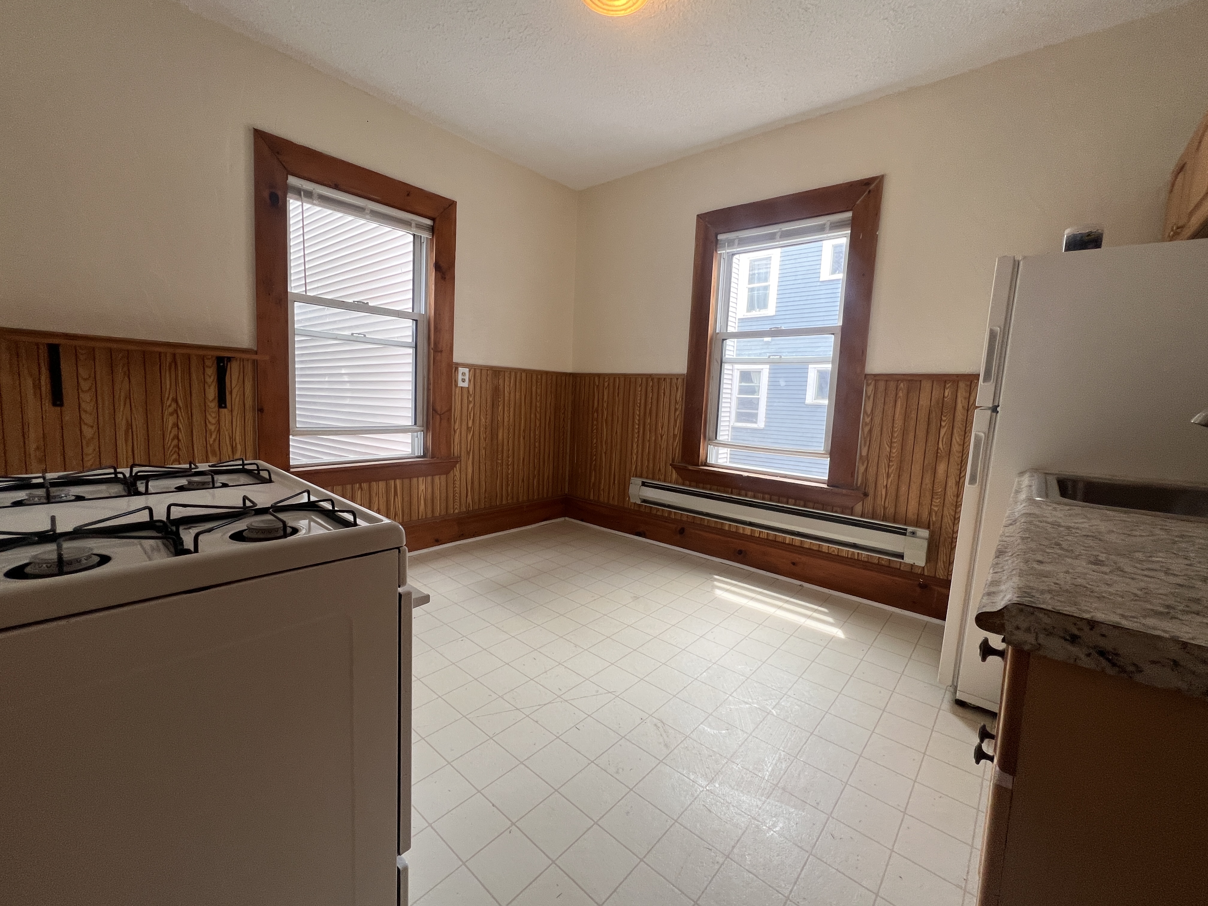1.5 bed, 1 bath apartment for rent at 4 Watson St Unit 2L, Cambridgeport — photo 7 of 8