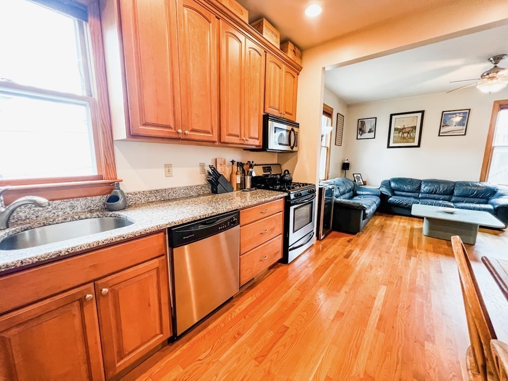 2 bed, 1 bath apartment for rent at 4 Webb Park Unit 1, South Boston — photo 4 of 11