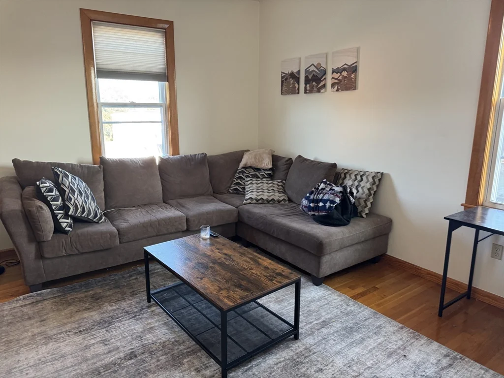 2 bed, 2 bath apartment for rent at 4 Webb Park Unit 3, South Boston — photo 6 of 13