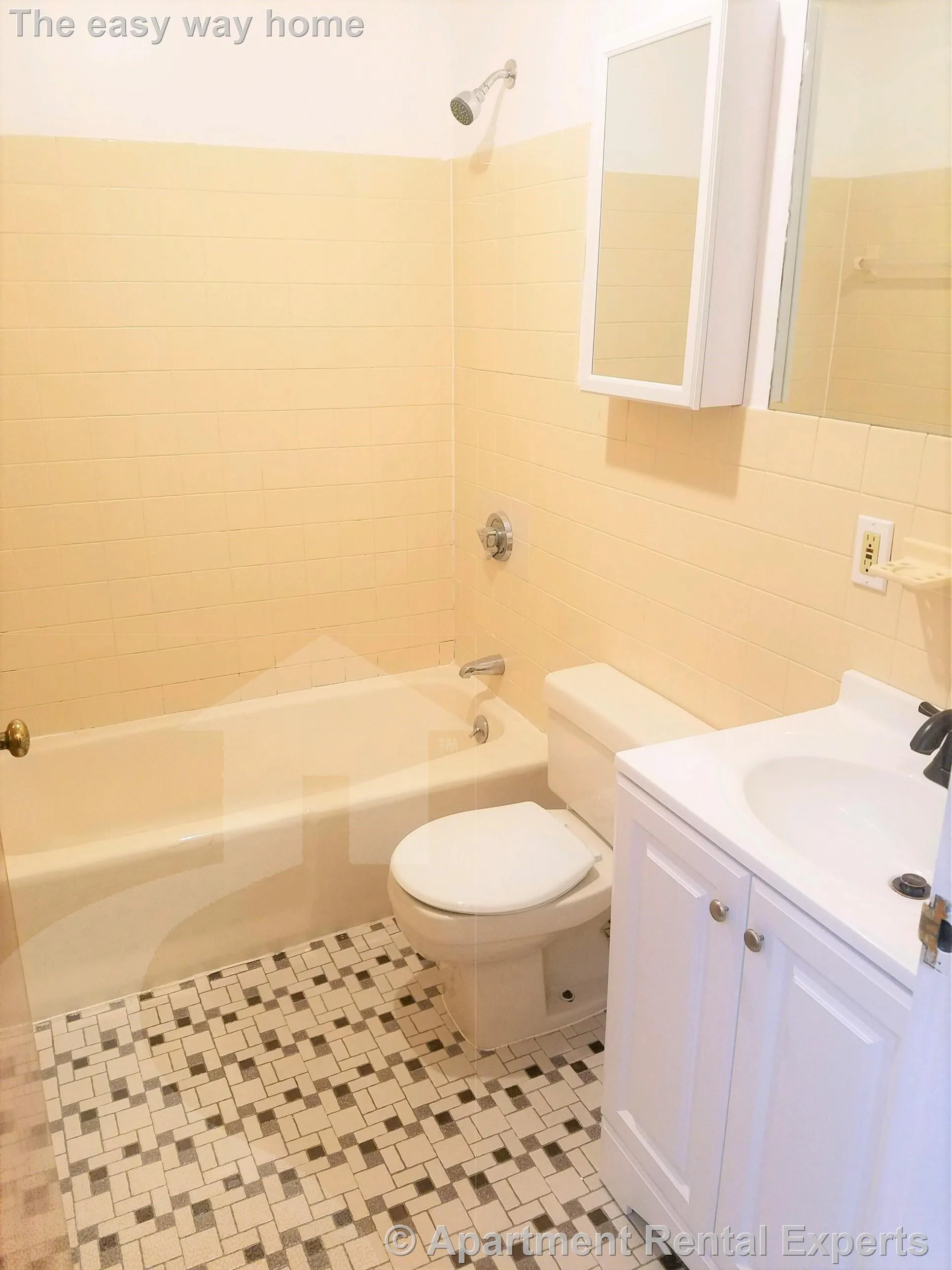 1 bed, 1 bath apartment for rent at 4 Webster Ave Unit 2, Union Square — photo 6 of 6