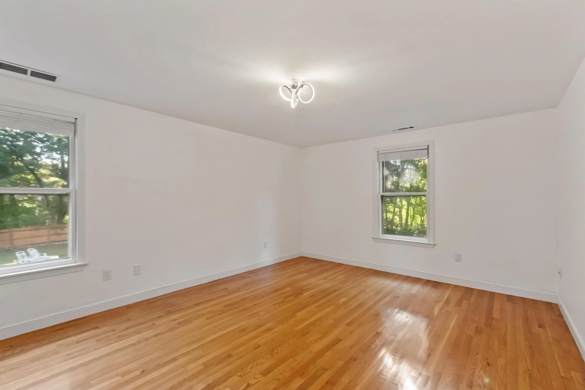 4 bed, 3 bath apartment for rent at 4 Wellington Circle, West Andover — photo 27 of 42